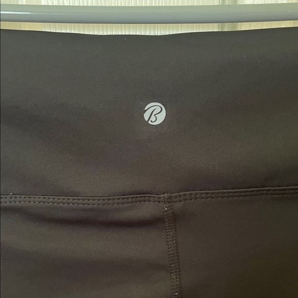 BALLY Black High-Waisted Athletic Leggings Women’s size 2X - Picture 5 of 6